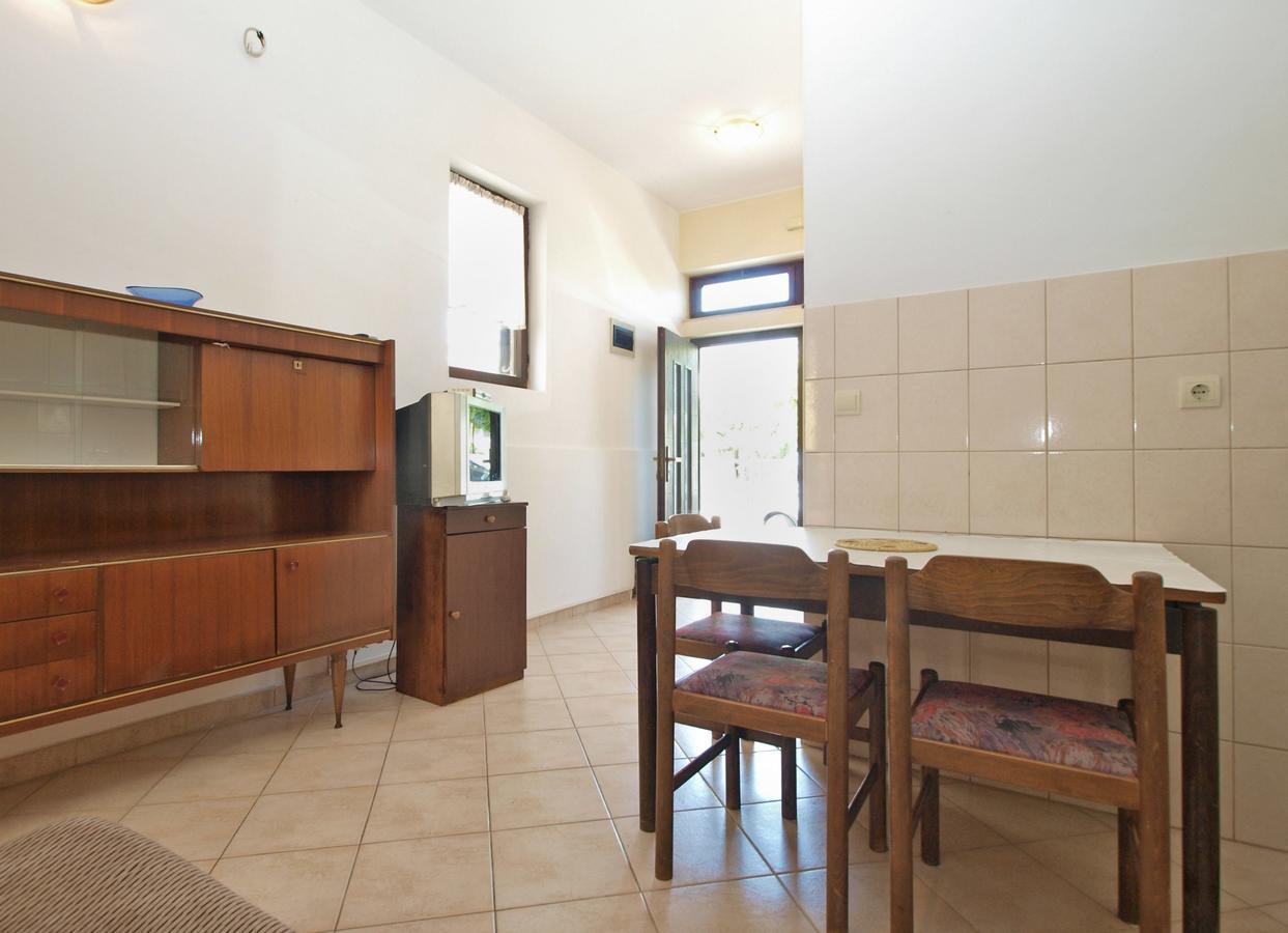 Apartment Sonja 695 Пула Экстерьер фото